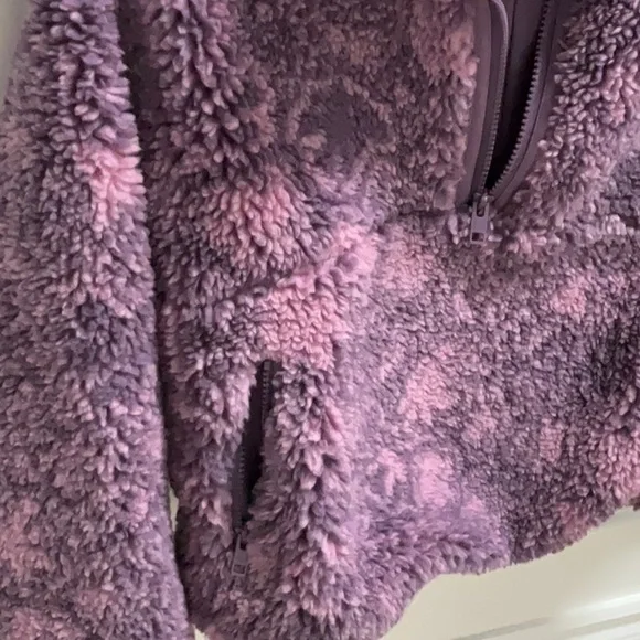 TNA - Picture 6 of 8